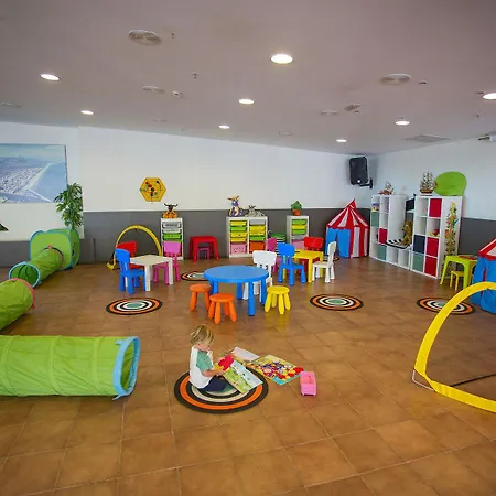 Don Pablo 3* غانديا