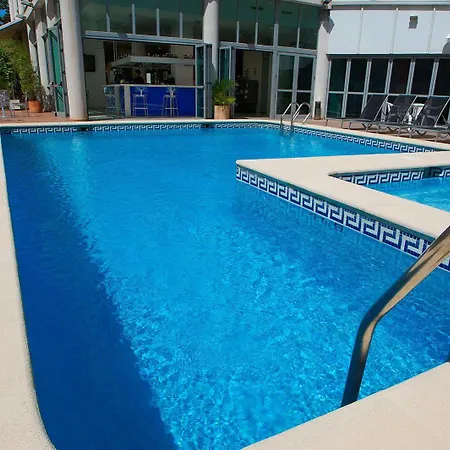 Don Pablo 3* غانديا